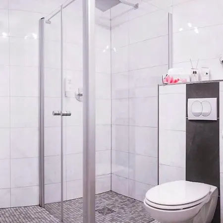 Cityhotel Am Paradies 3*